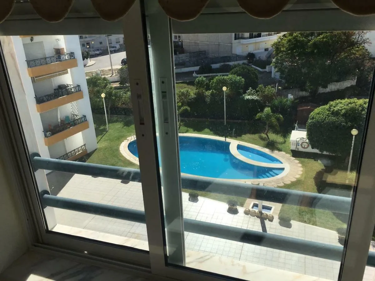 Quiet Apartment Overlooking The Swimming Pool Armacao de Pera 0*,